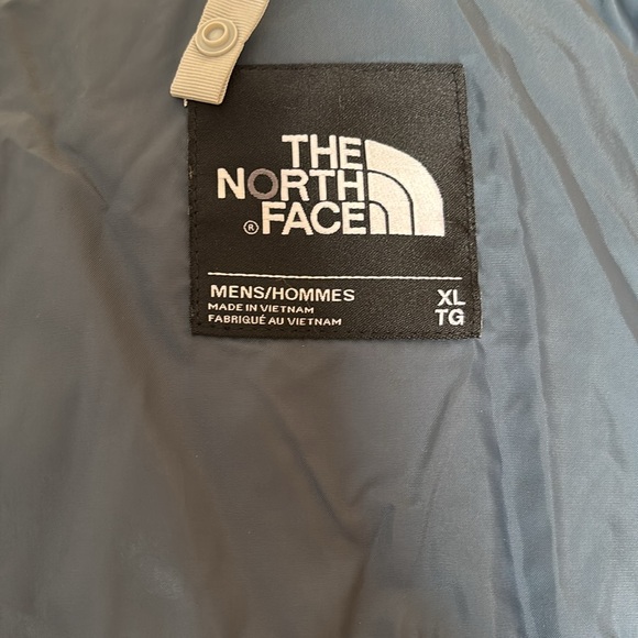 The North Face Men's Blue and White Jacket Size XL - Picture 9 of 9